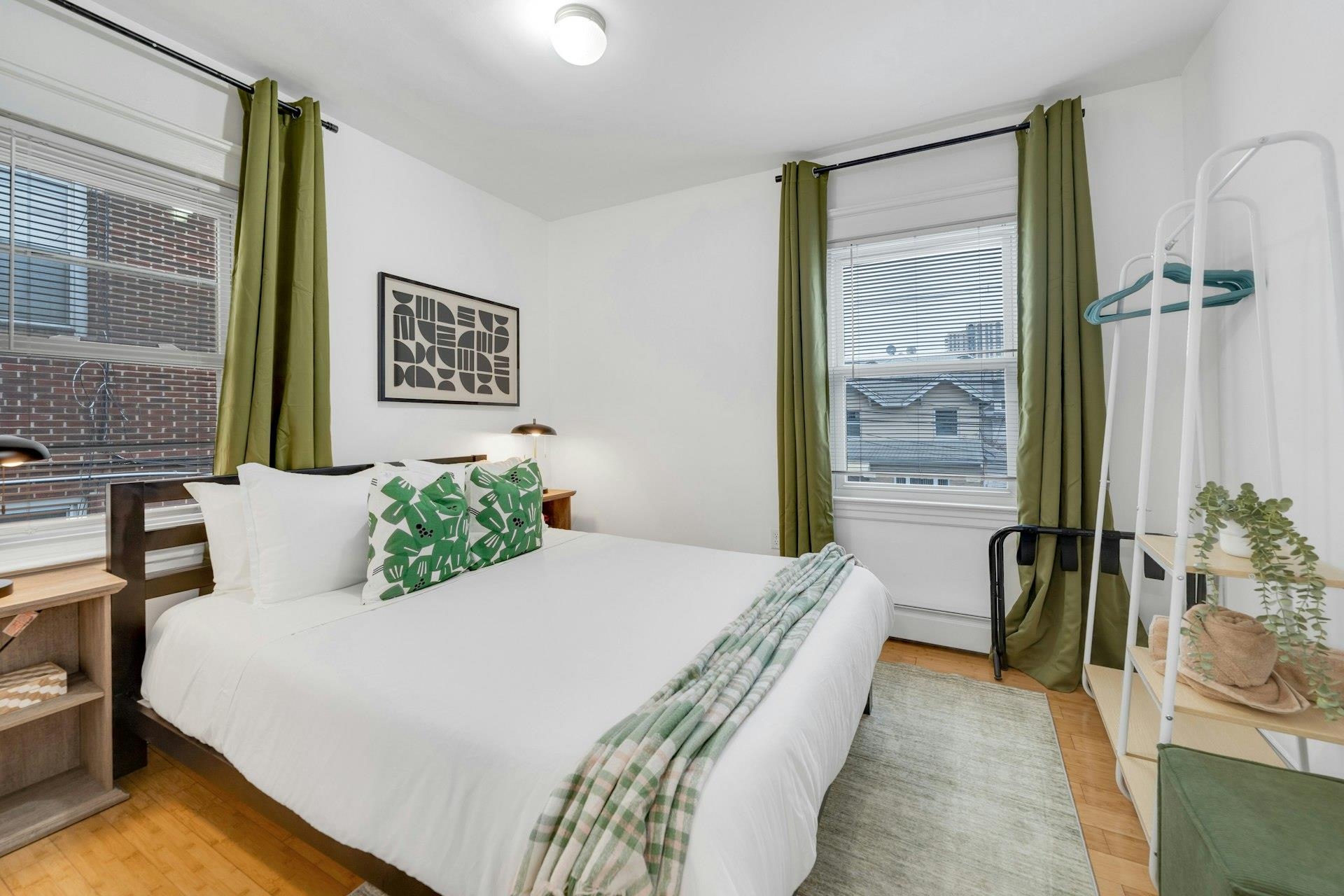 31 72ND ST