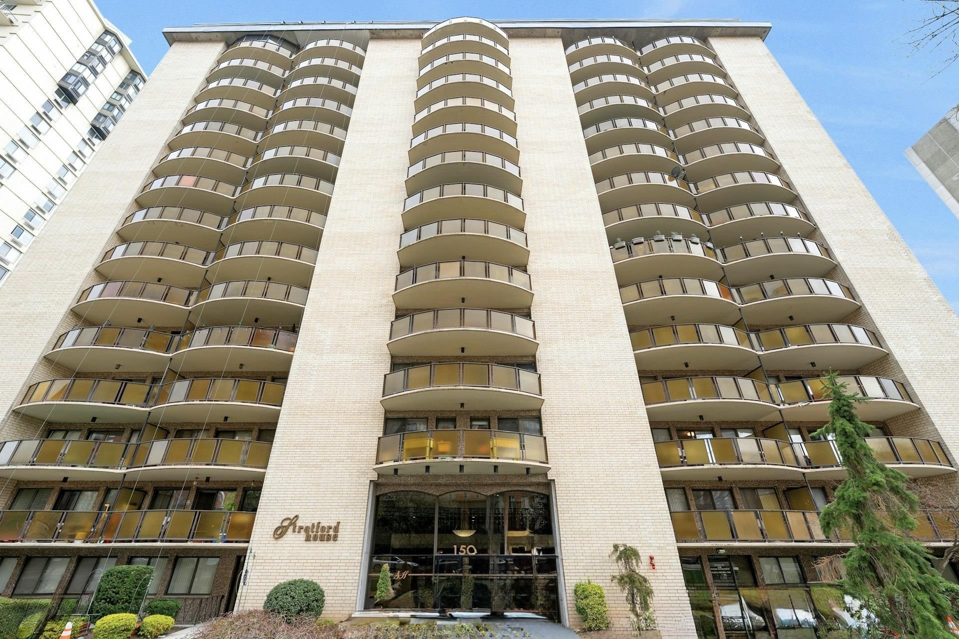 150 OVERLOOK AVE