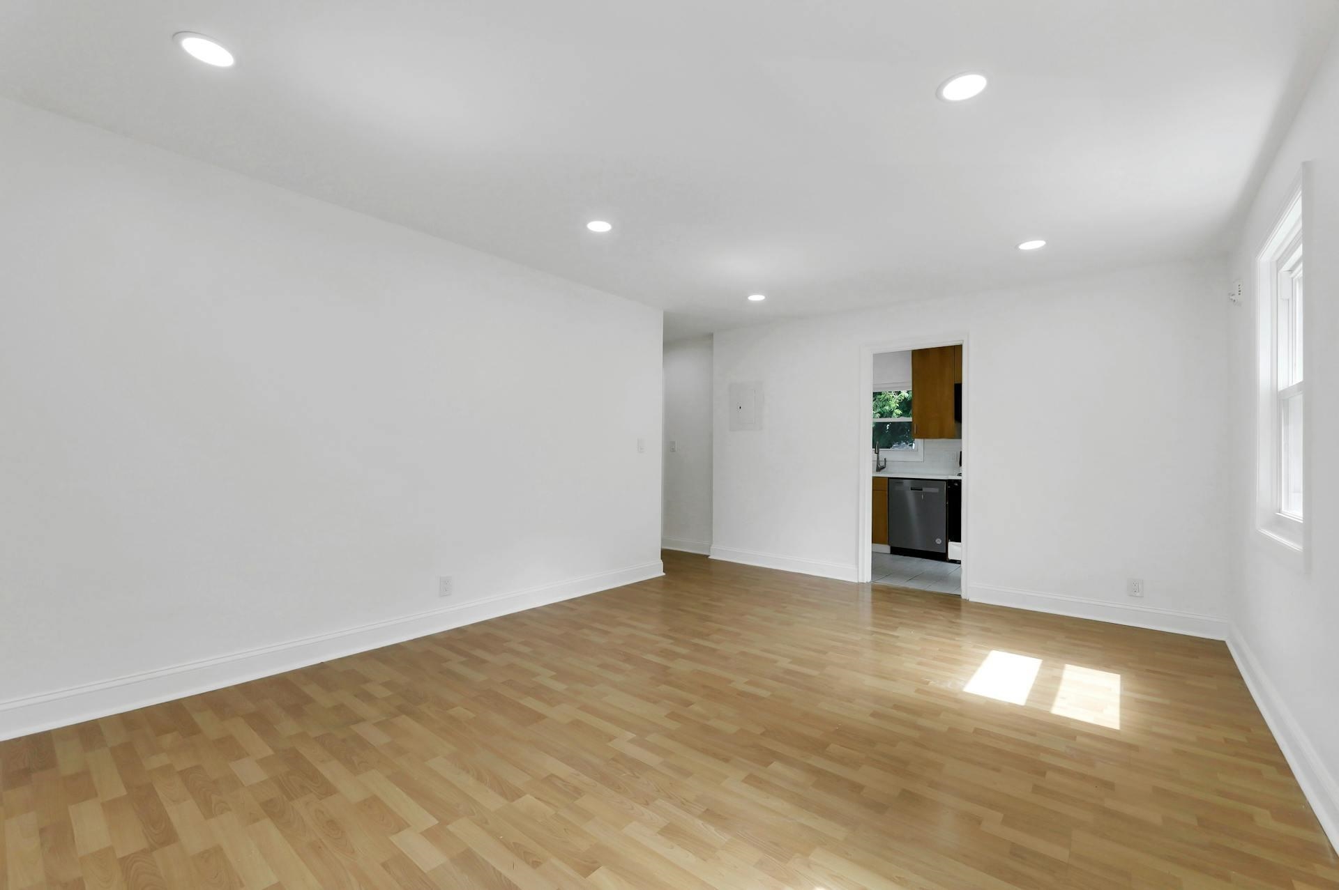 179 CHRISTIE HEIGHTS ST Unit: B