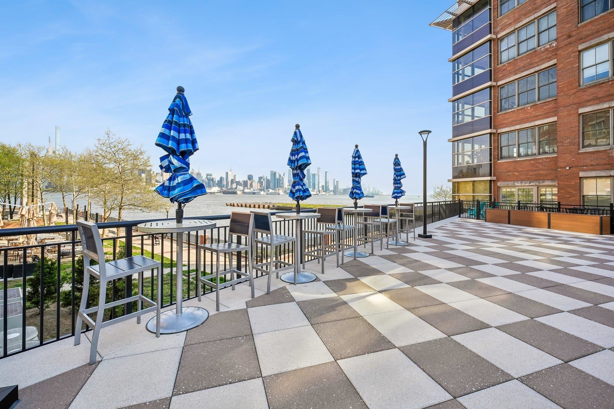 22 AVENUE AT PORT IMPERIAL Unit: 302