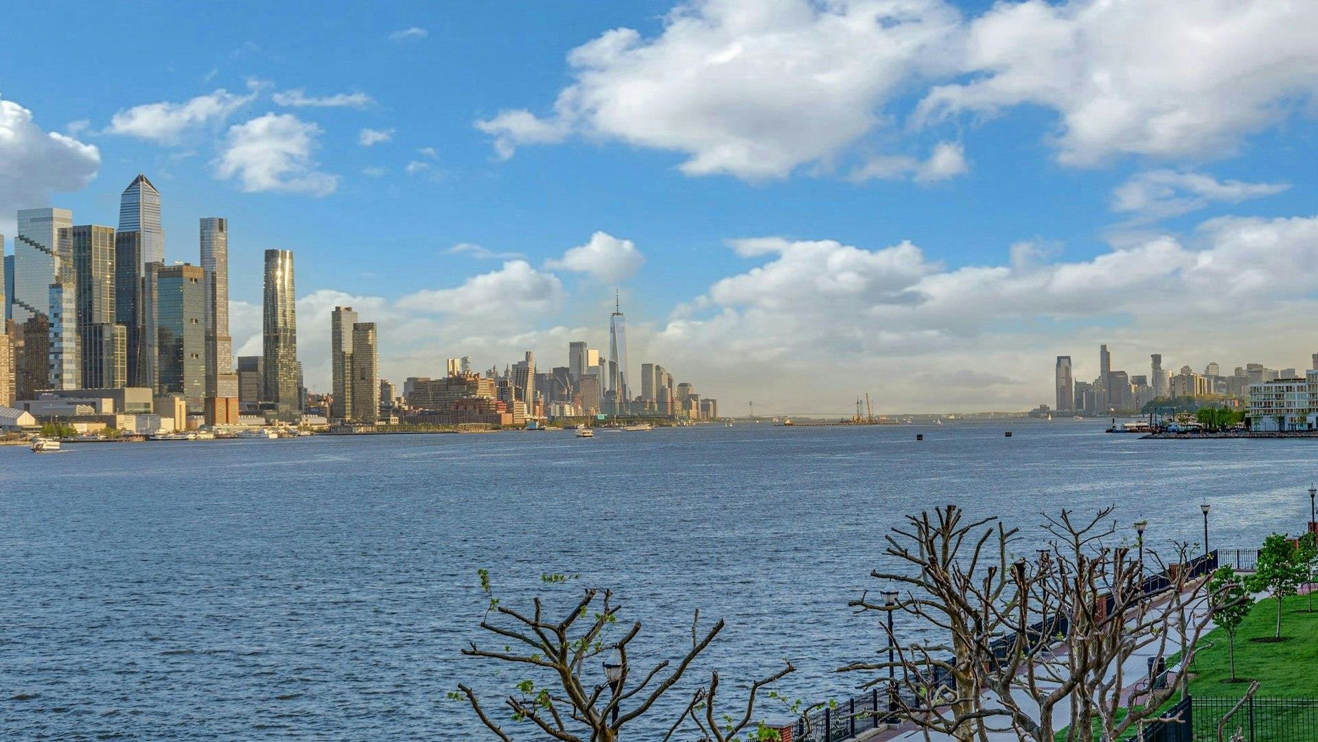 22 AVENUE AT PORT IMPERIAL Unit: 302