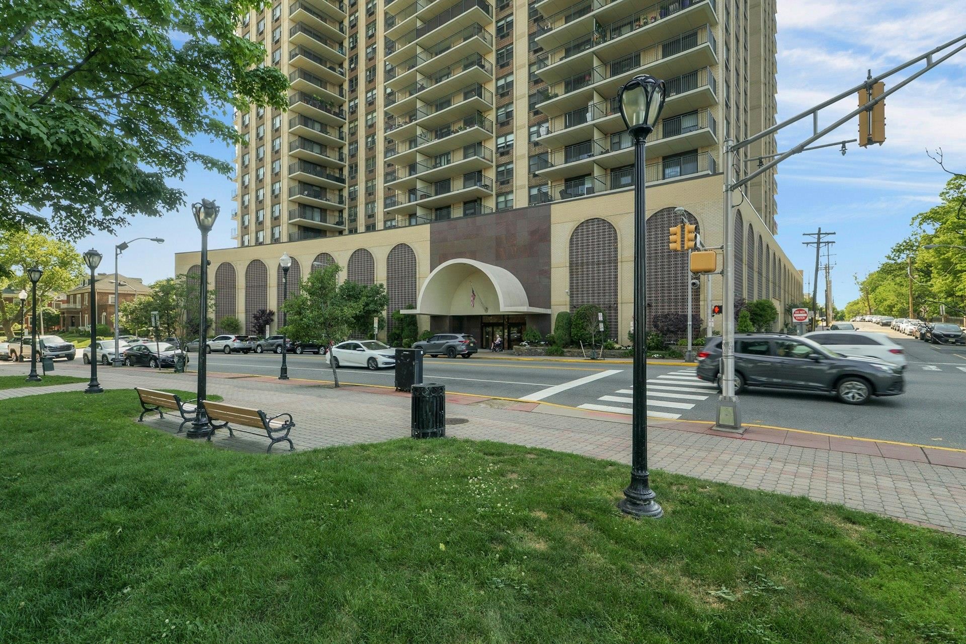7855 BLVD EAST Unit: 5K