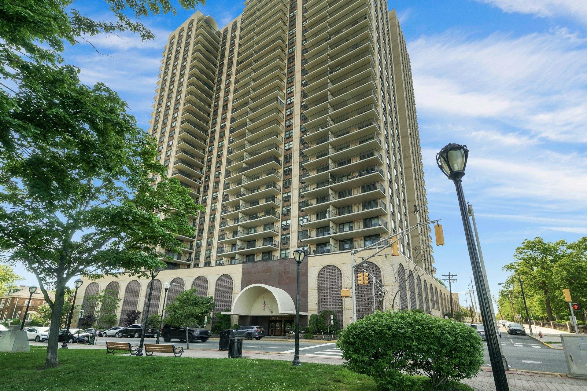 7855 BLVD EAST Unit: 5K