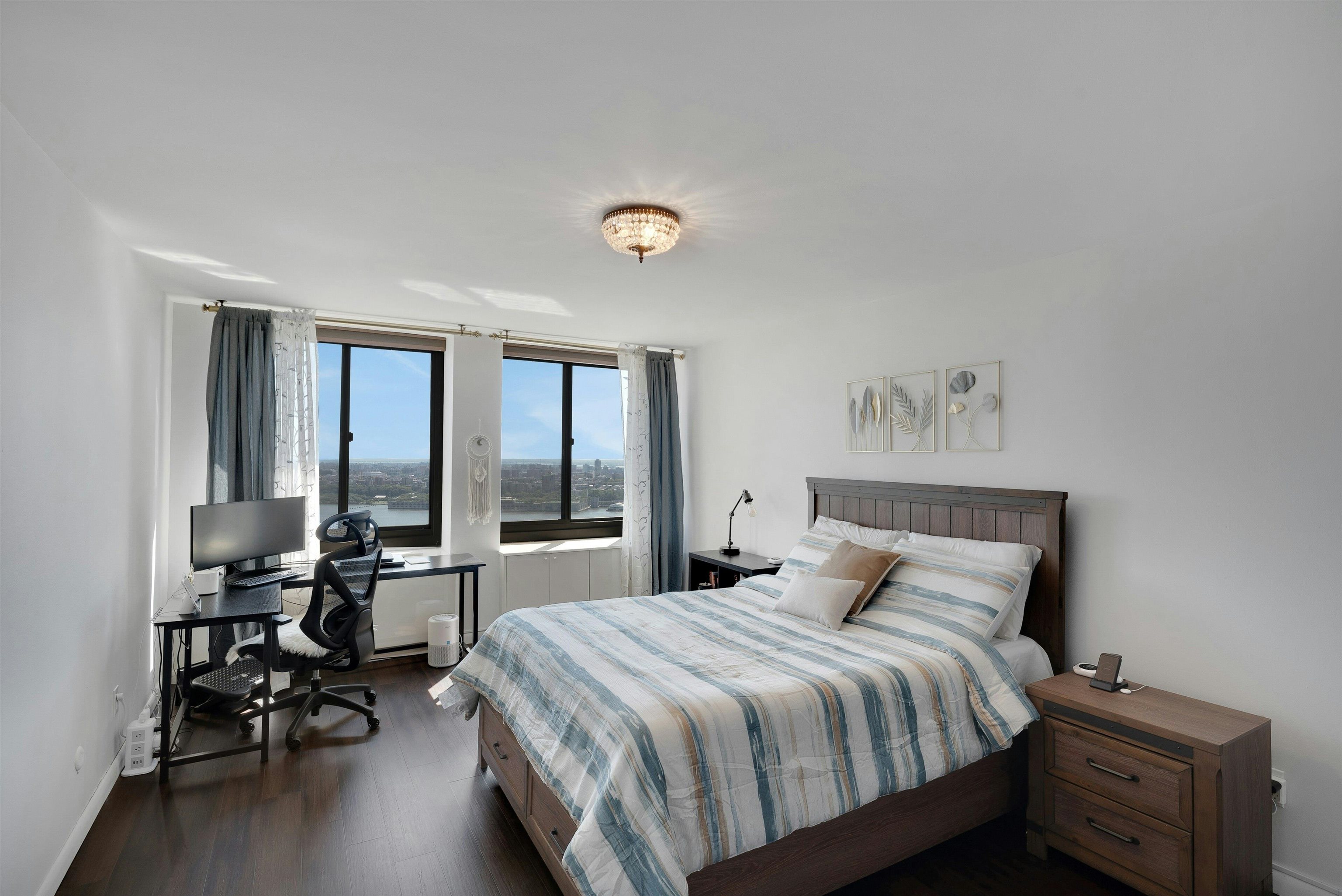 200 WINSTON DR Unit: 2504