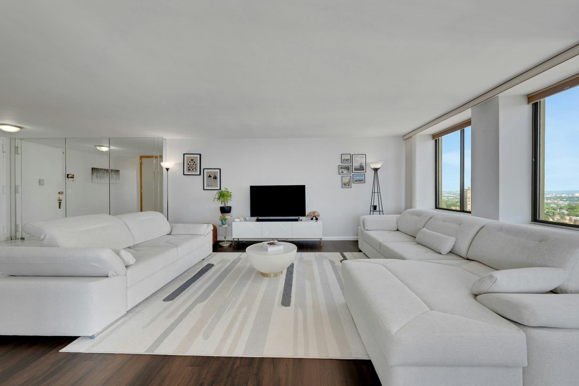 200 WINSTON DR Unit: 2504