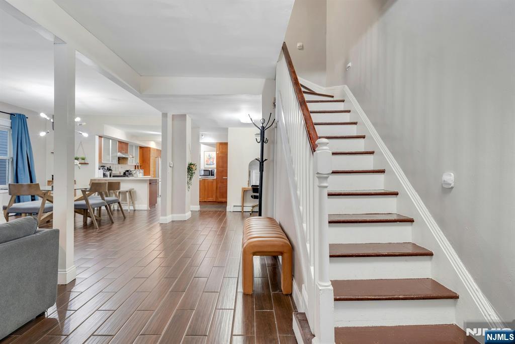 31 72nd Street