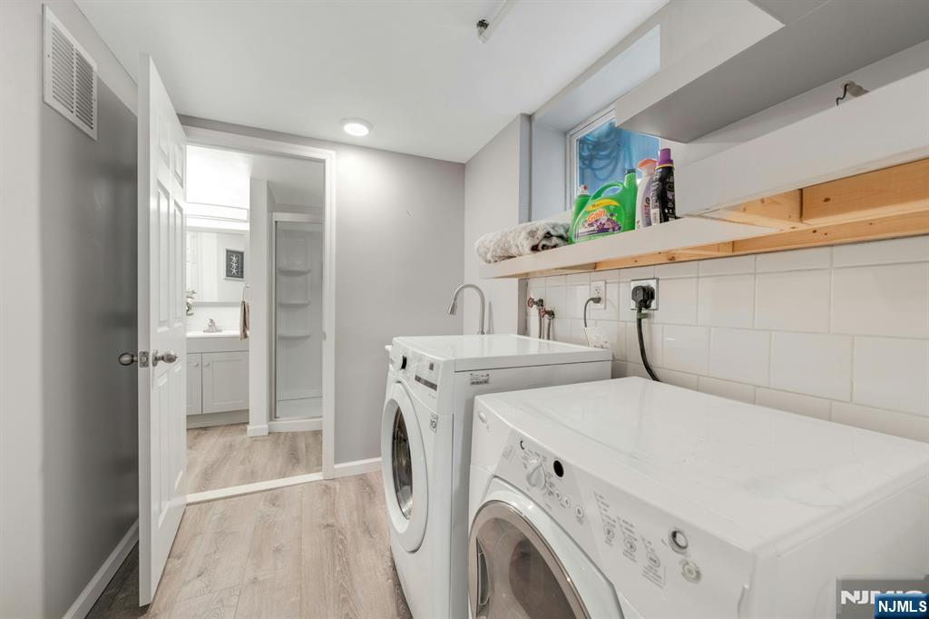 31 72nd Street