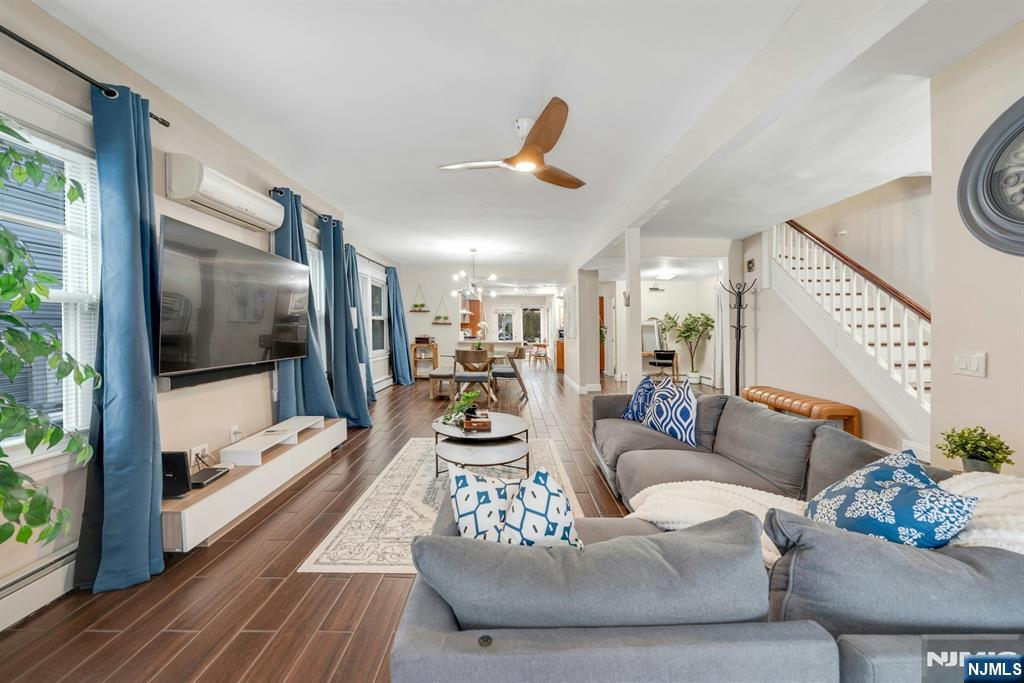 31 72nd Street