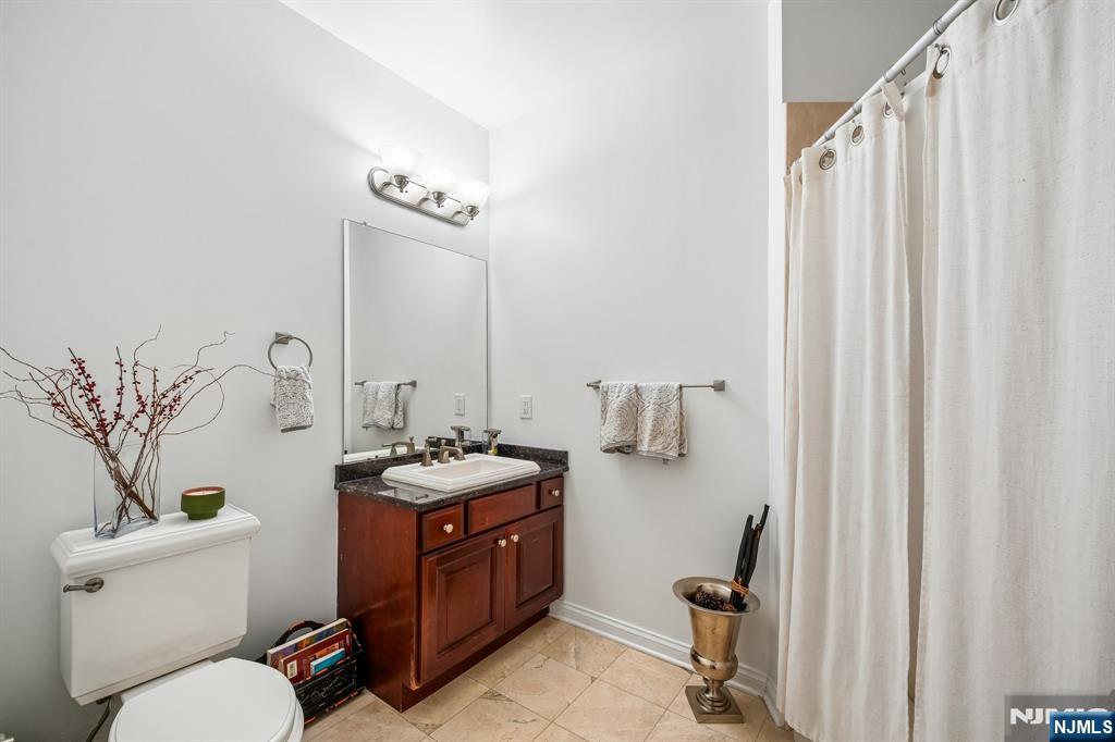 22 Ave At Port Imperial 302