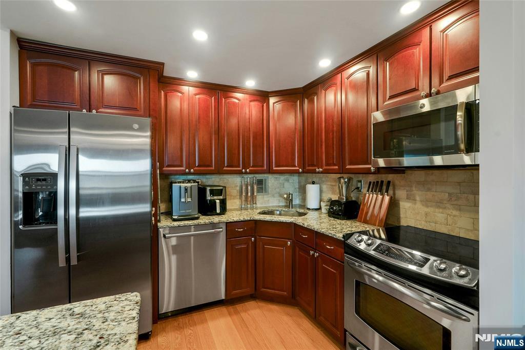 7855 Boulevard East 5K