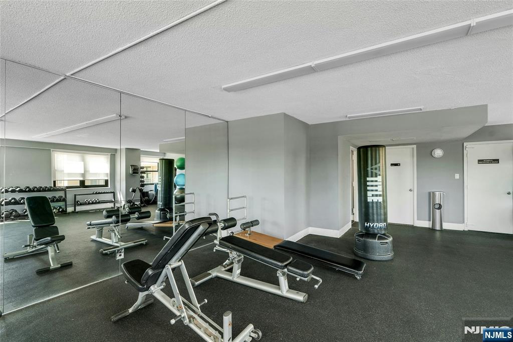 7855 Boulevard East 5K
