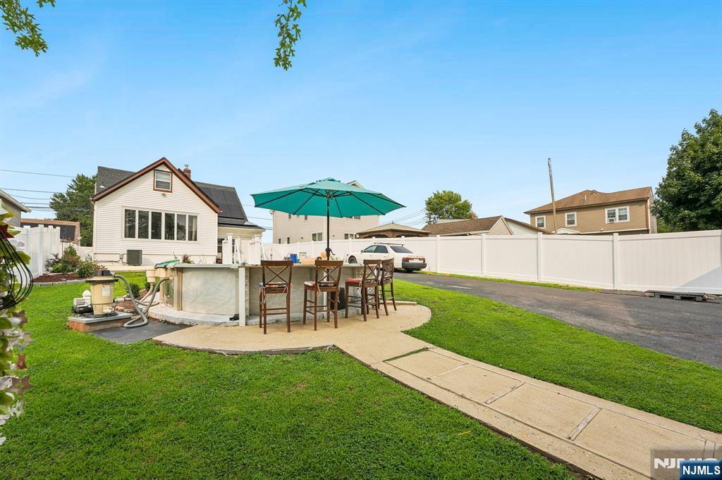 158 Charlton Avenue