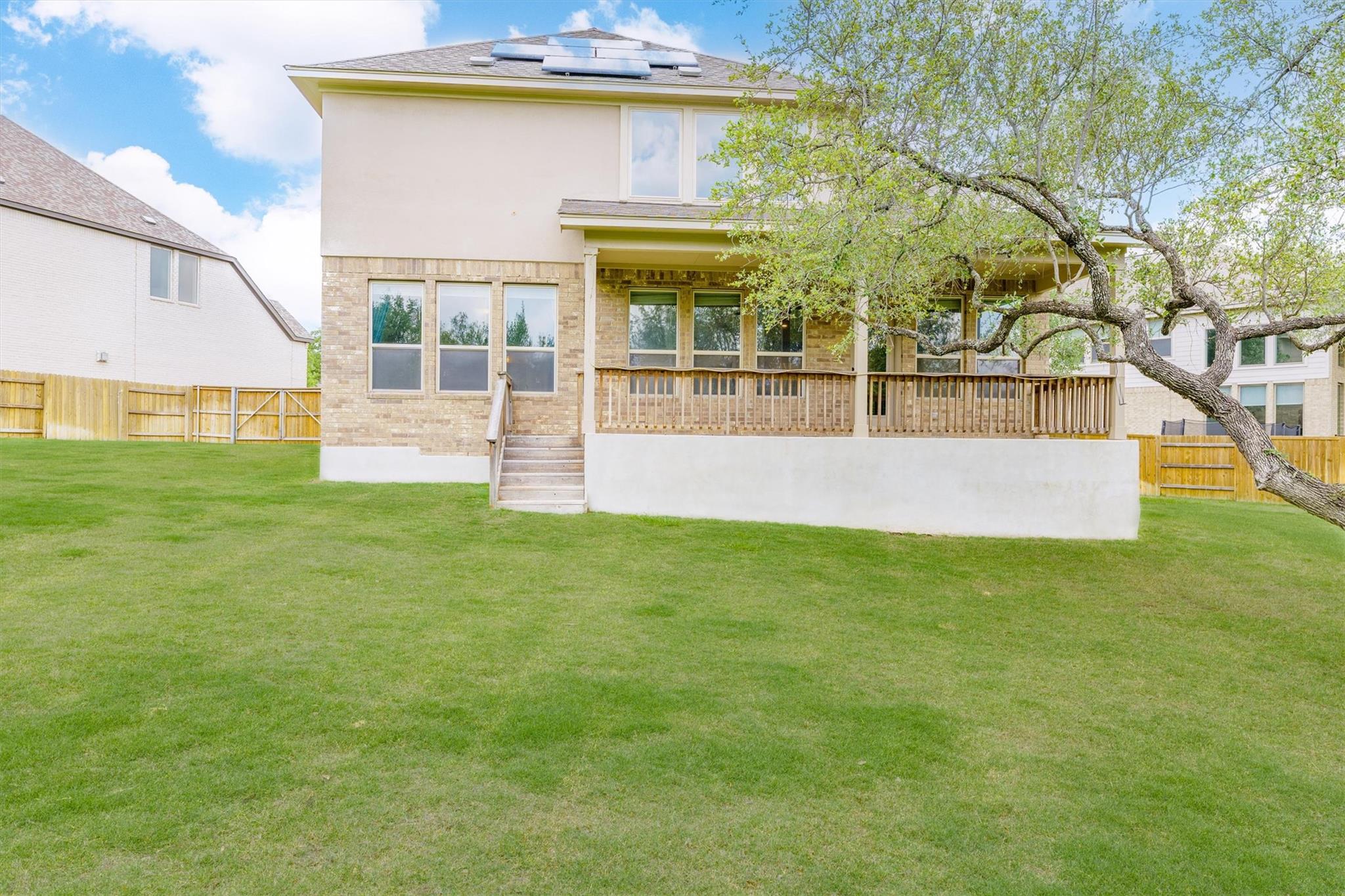 324 Autumn Oak WAY