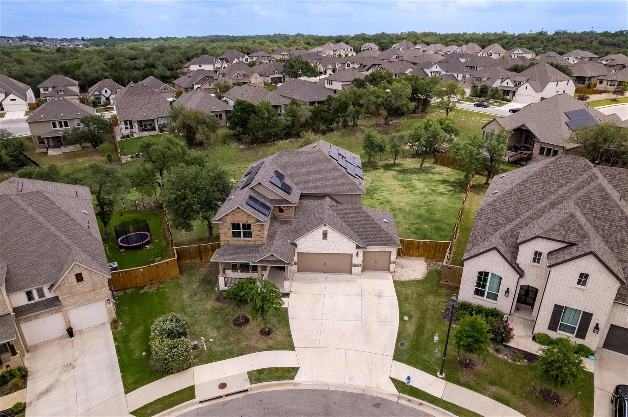 324 Autumn Oak WAY