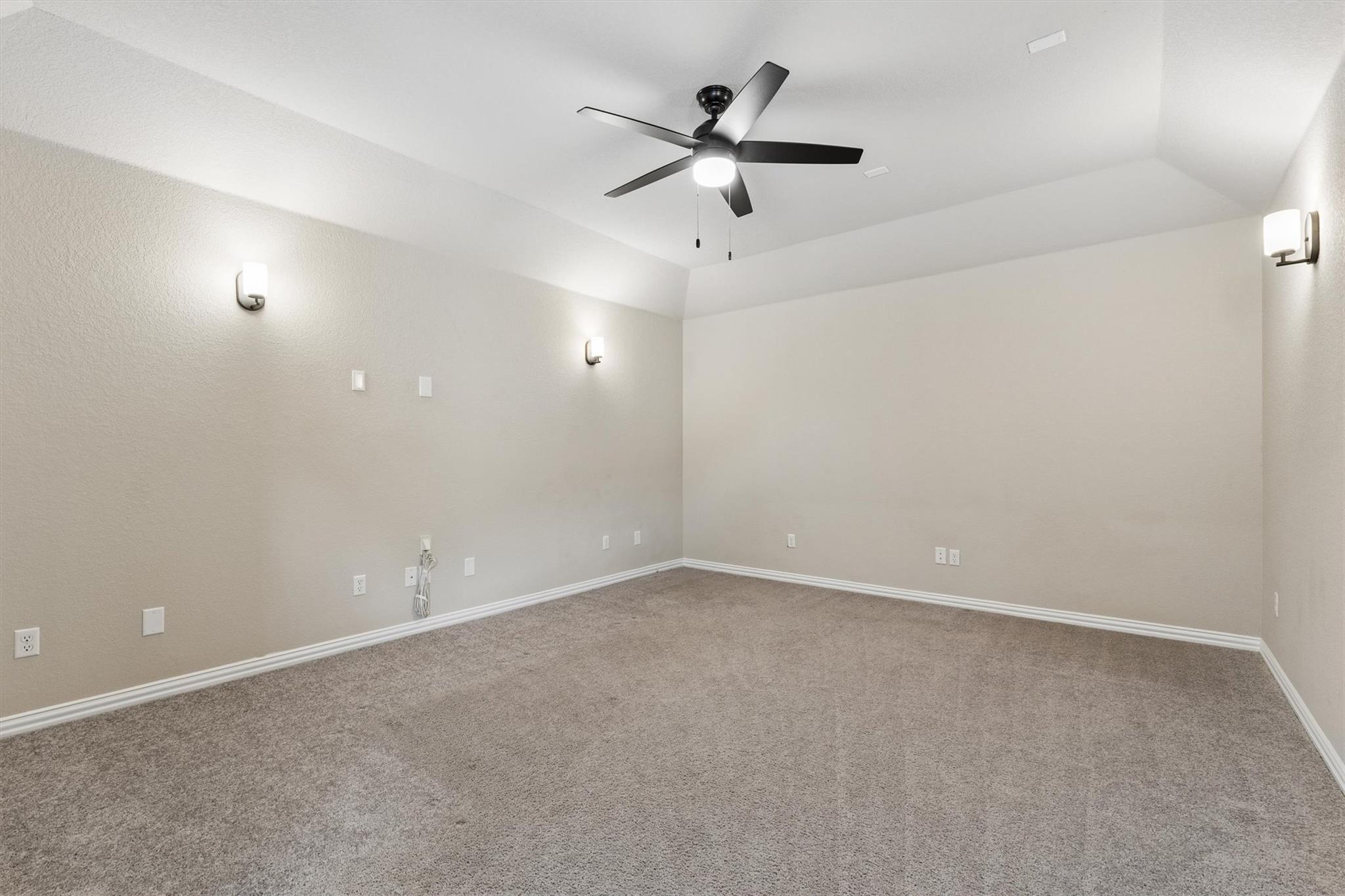 324 Autumn Oak WAY