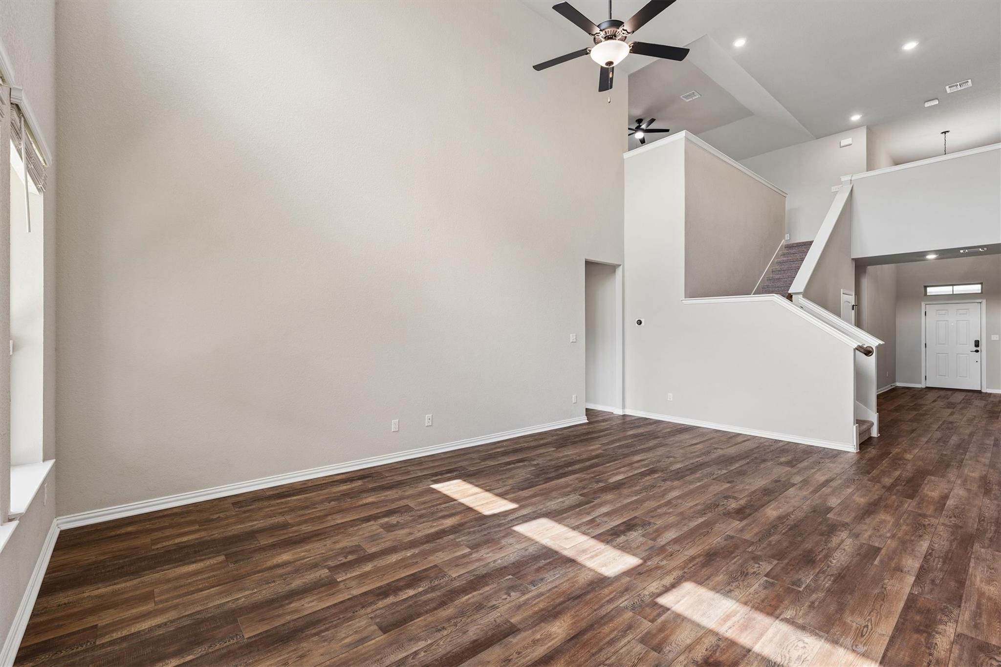 324 Autumn Oak WAY