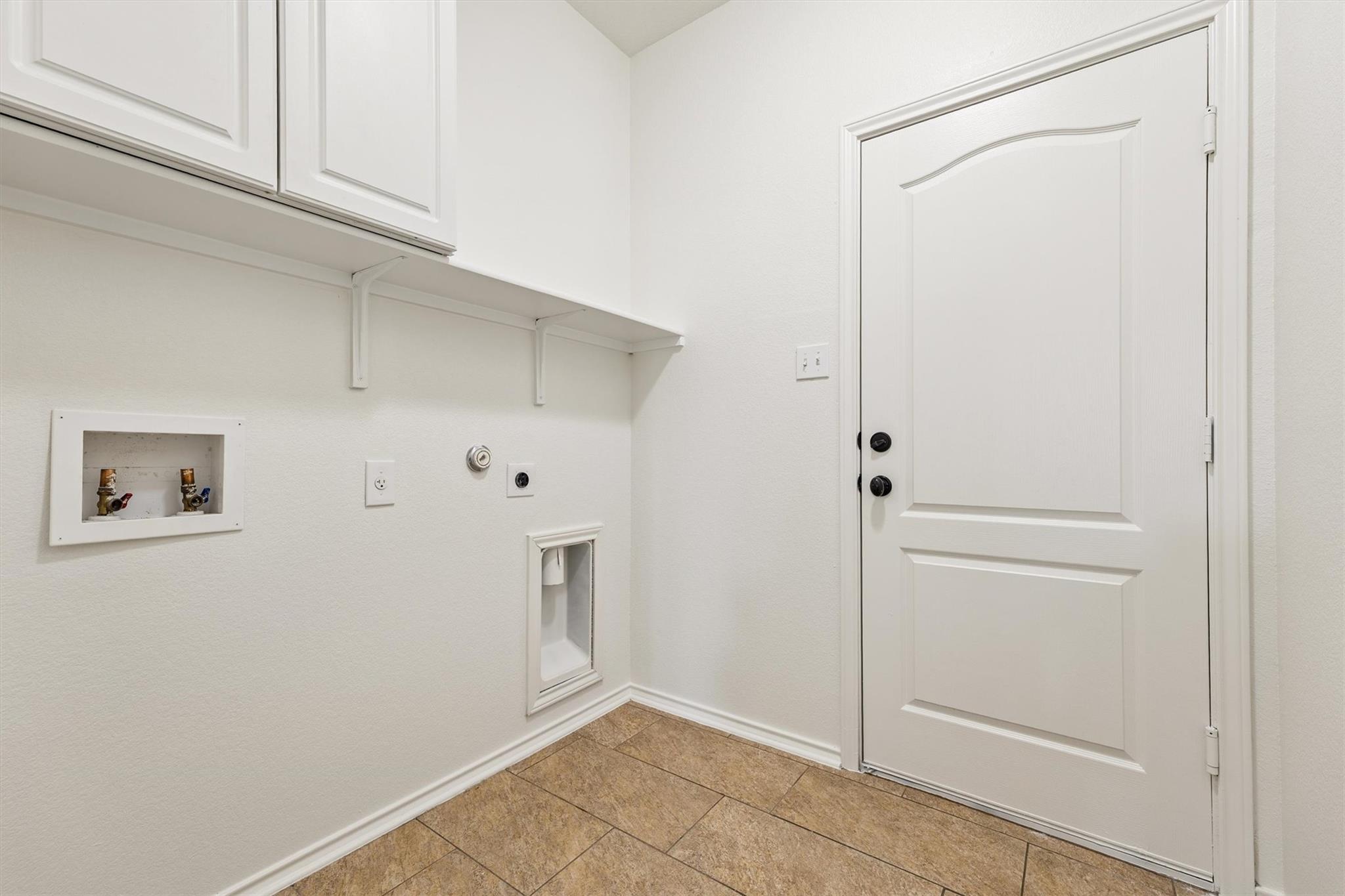 1408 Reklaw LN