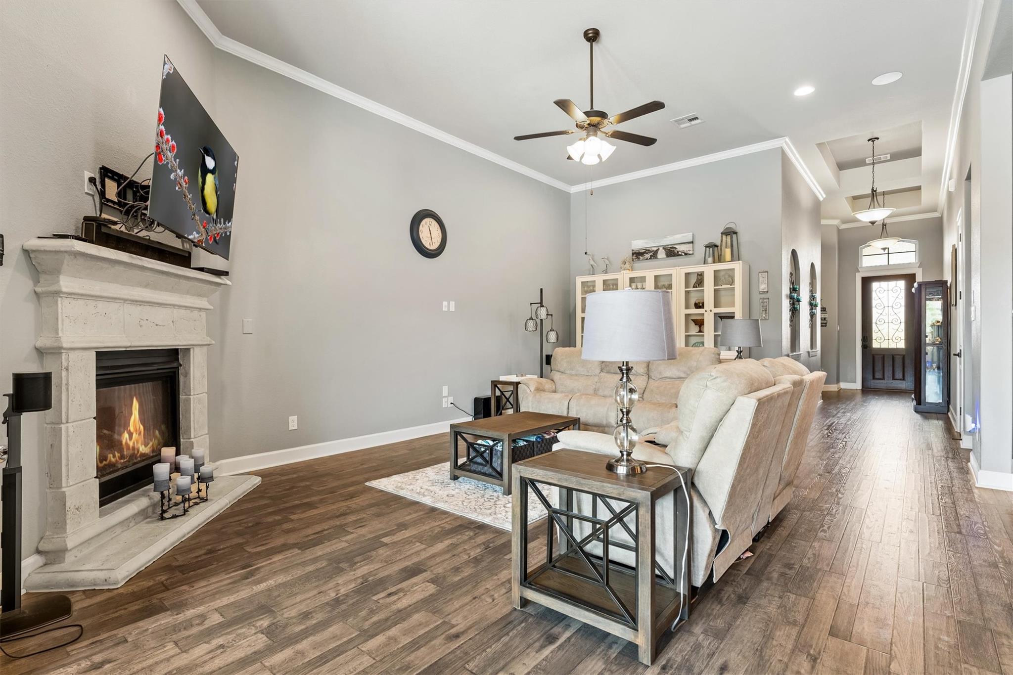 1004 Hezekiah LN