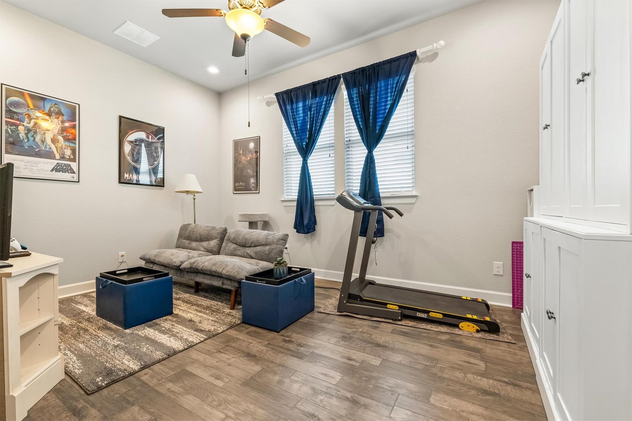 1004 Hezekiah LN