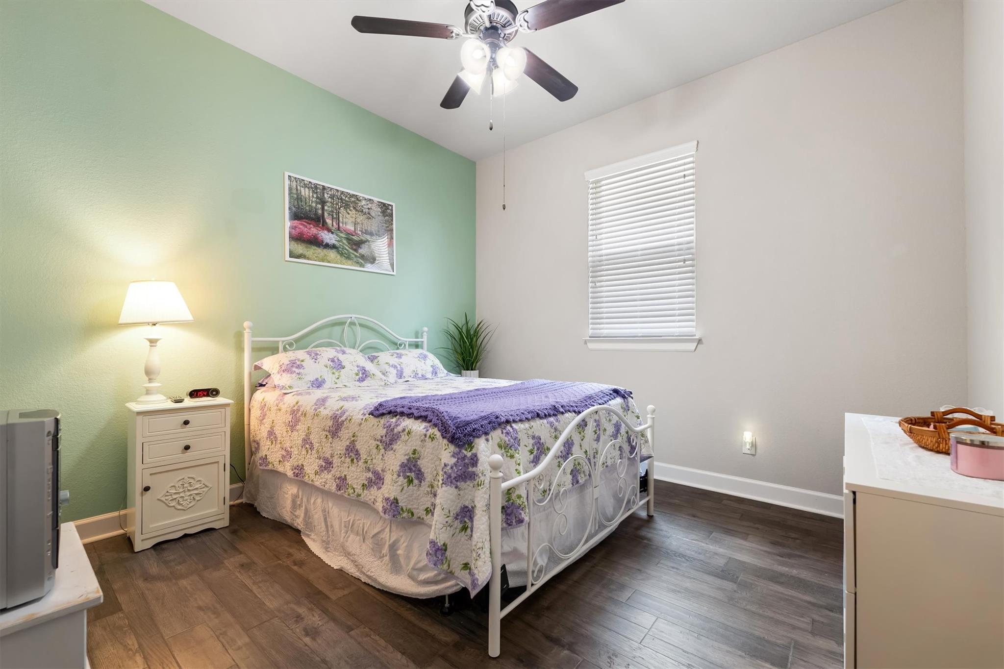 1004 Hezekiah LN