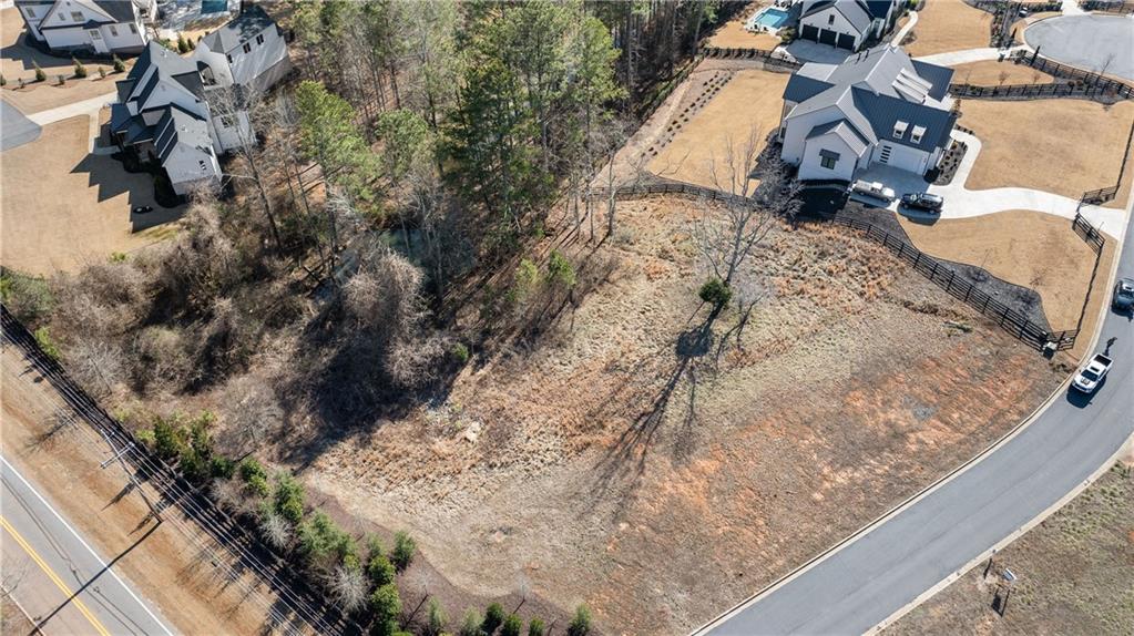 110 Von Lake Drive