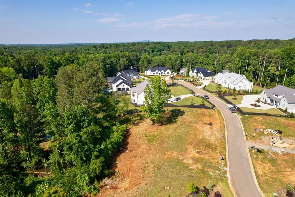 110 Von Lake Drive
