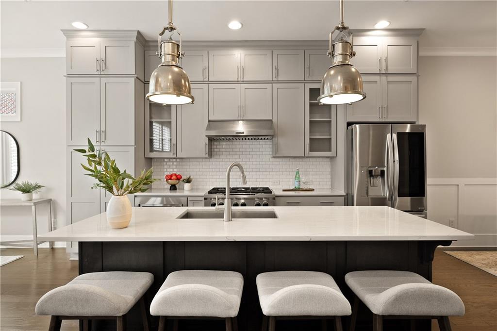 345 Glen Iris Drive NE Unit 5