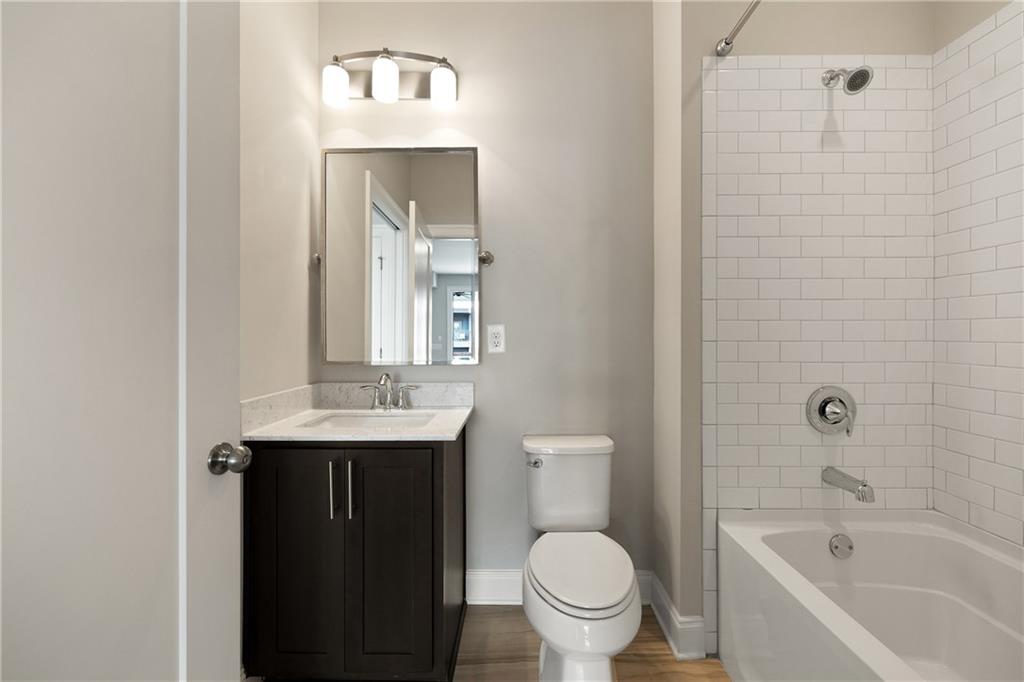 345 Glen Iris Drive NE Unit 5