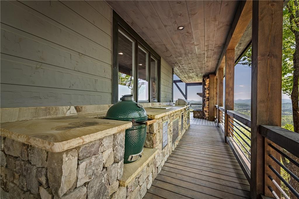 60 Jackies Bluff Road