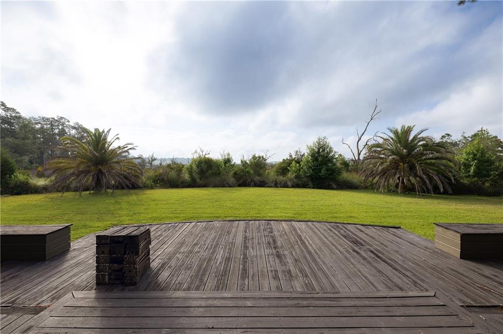 1300 Retreat Road