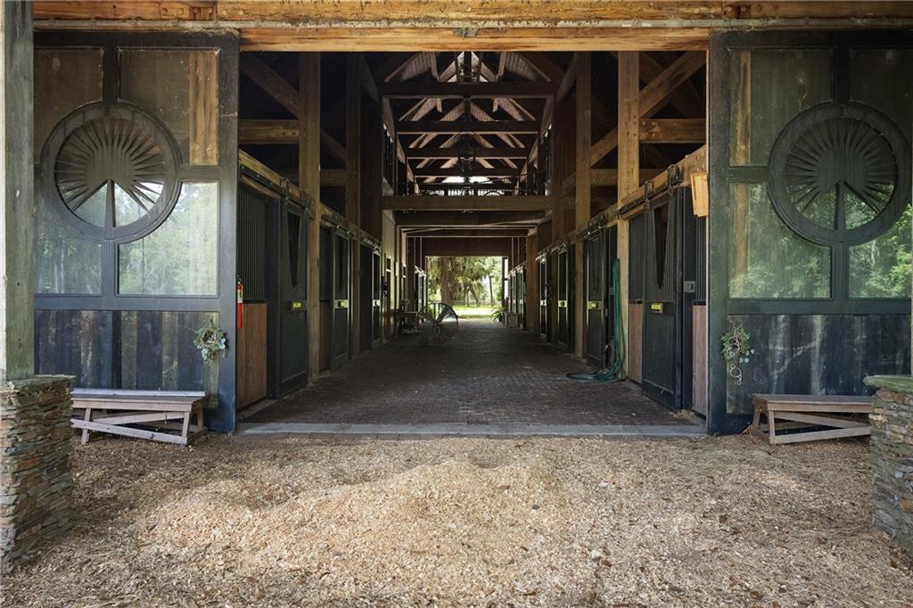 1300 Retreat Road