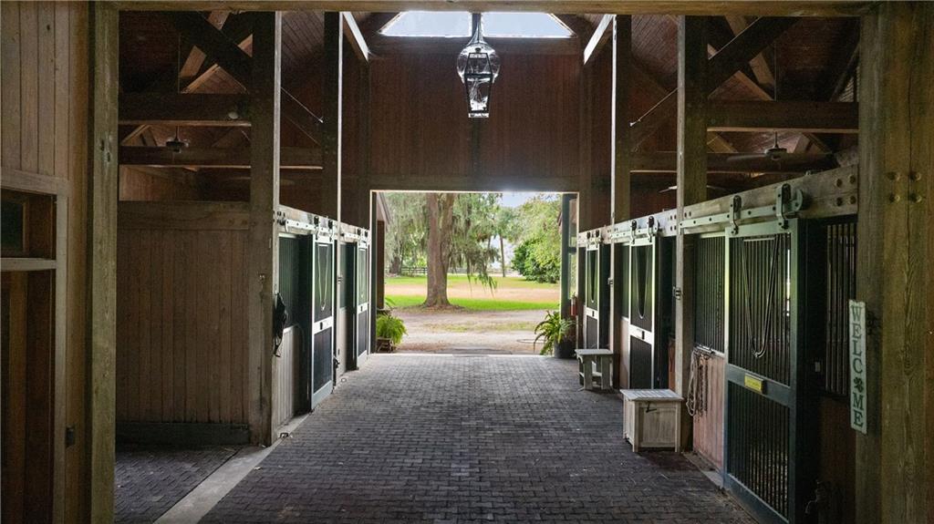 1300 Retreat Road