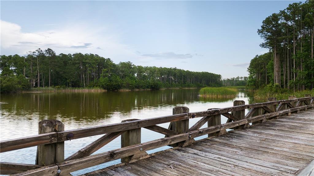 1300 Retreat Road