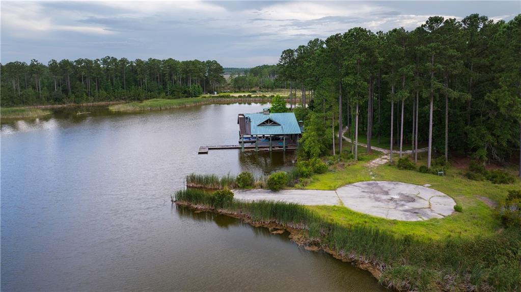 1300 Retreat Road