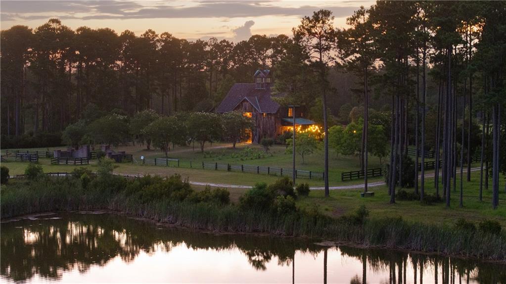 1300 Retreat Road