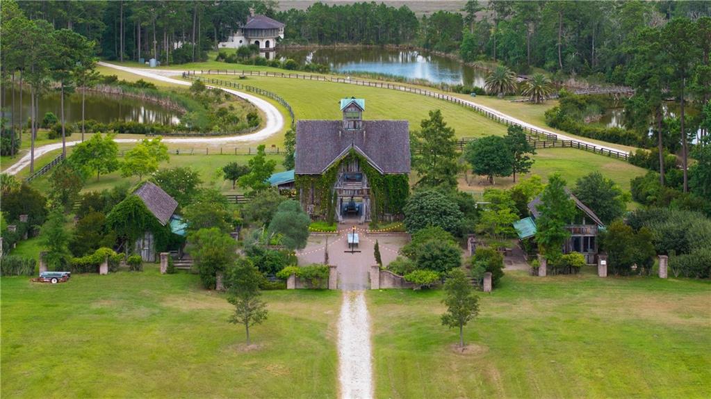1300 Retreat Road