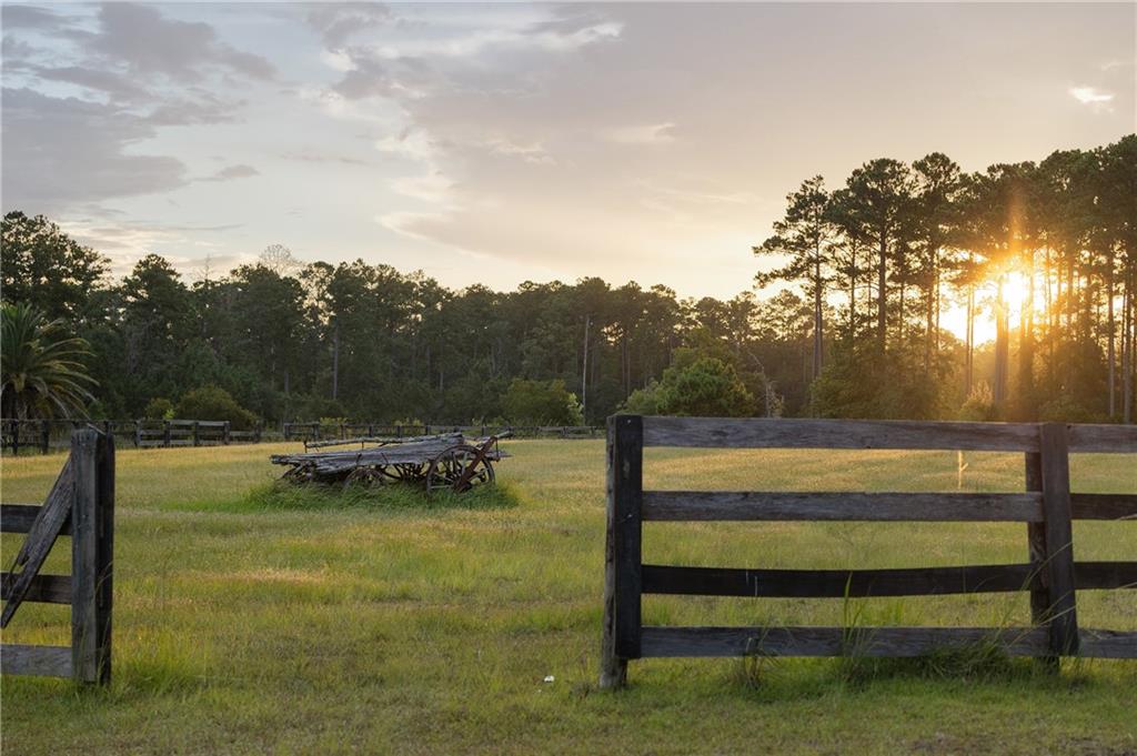 1300 Retreat Road