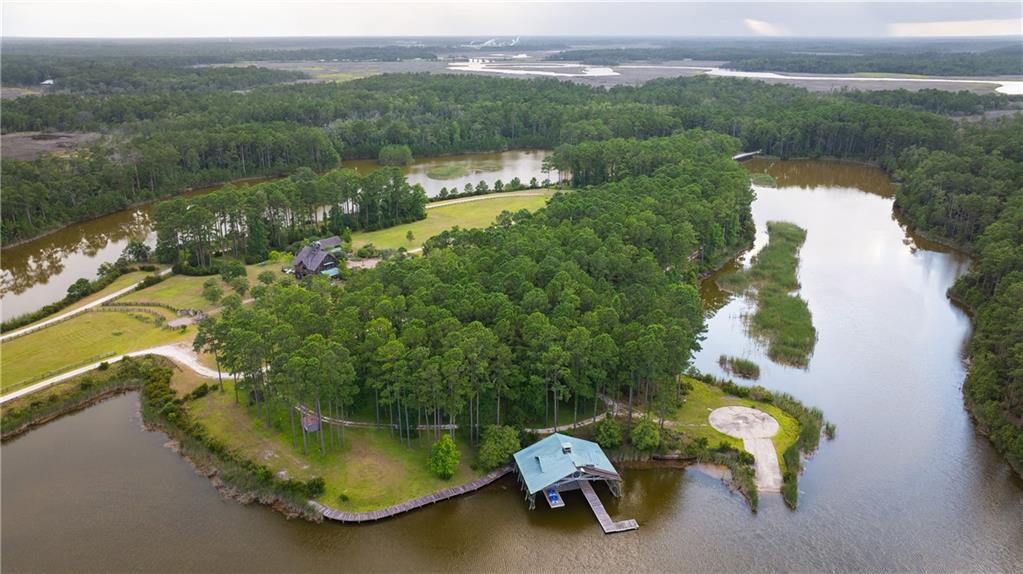 1300 Retreat Road