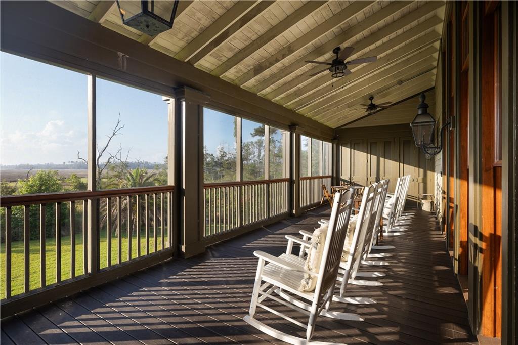 1300 Retreat Road