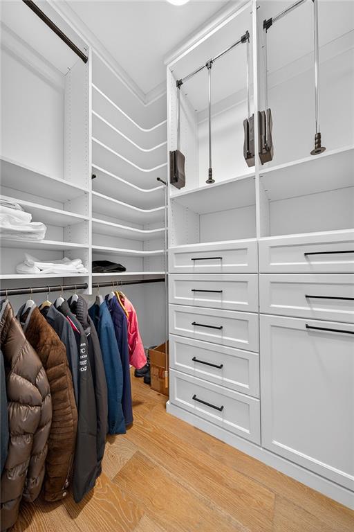 2520 Peachtree Road NW Unit 903