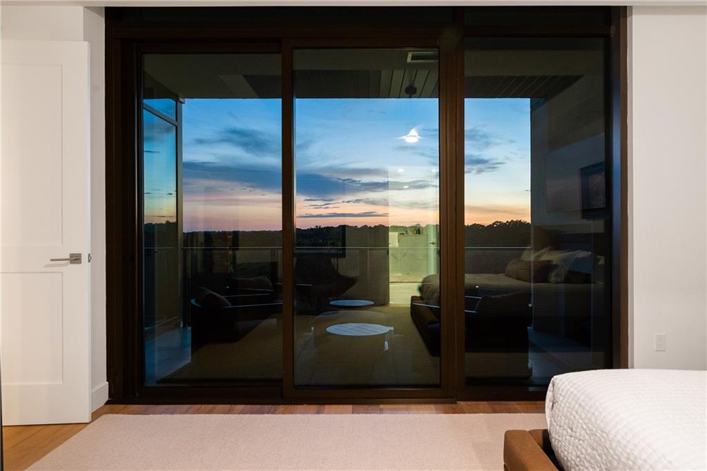 2520 Peachtree Road NW Unit 903
