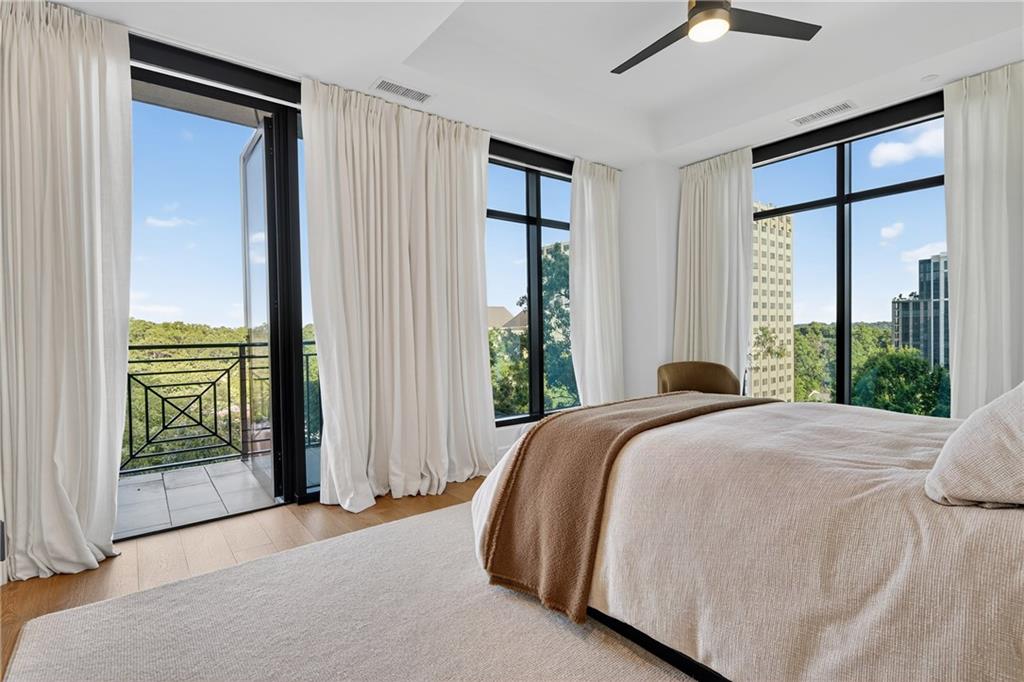 2520 Peachtree Road NW Unit 903