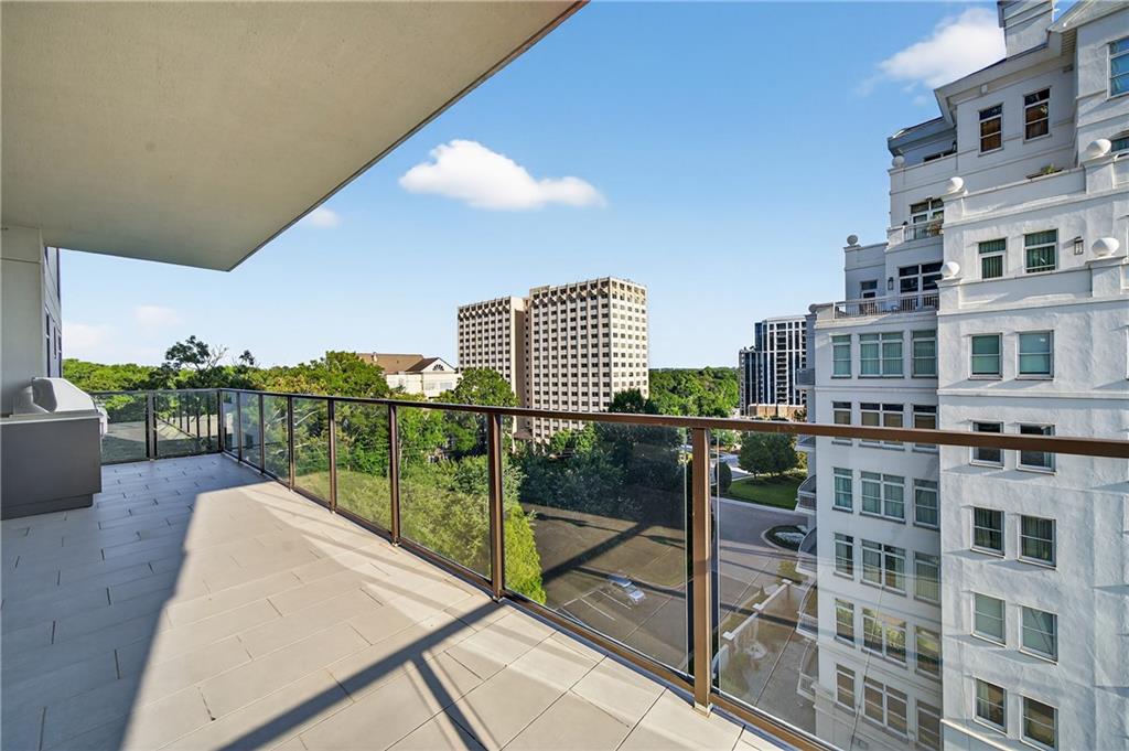 2520 Peachtree Road NW Unit 903