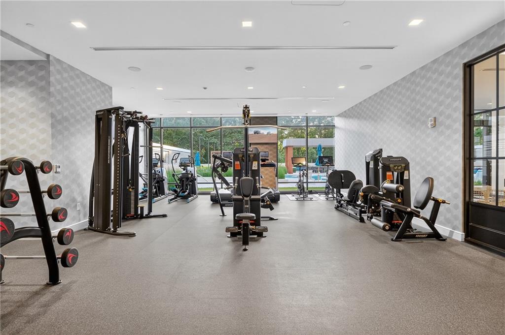 2520 Peachtree Road NW Unit 903