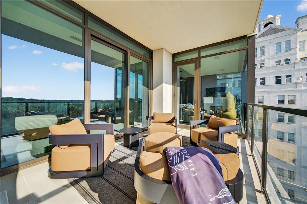 2520 Peachtree Road NW Unit 903