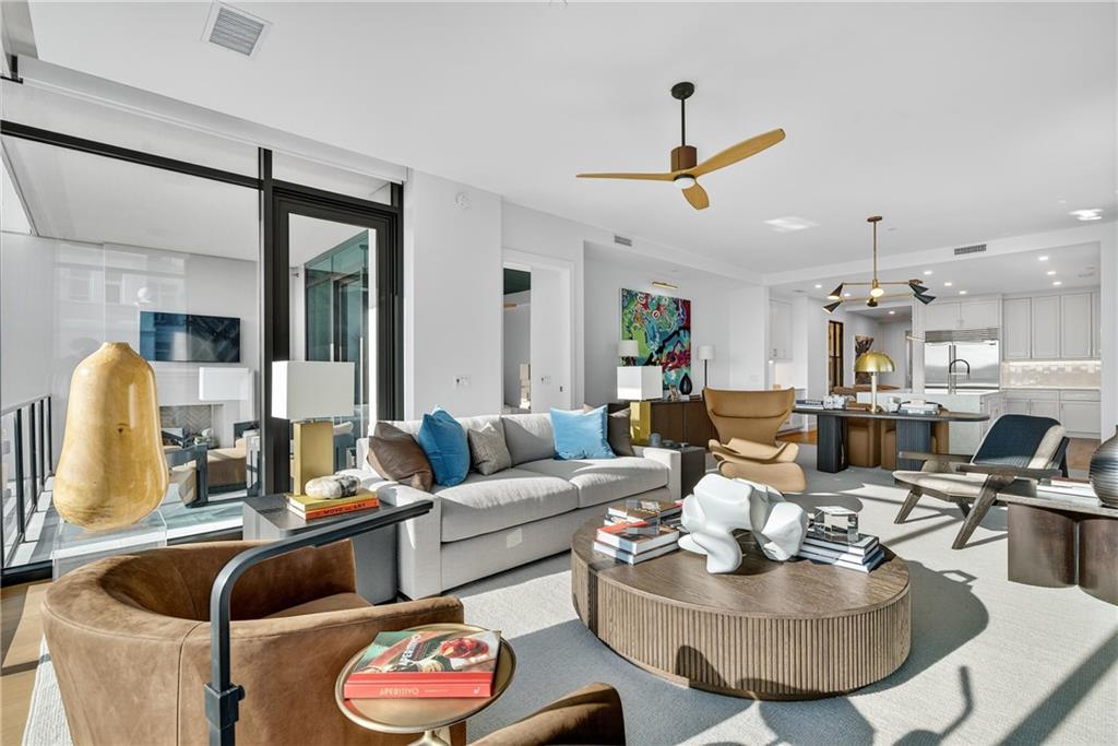 2520 Peachtree Road NW Unit 903