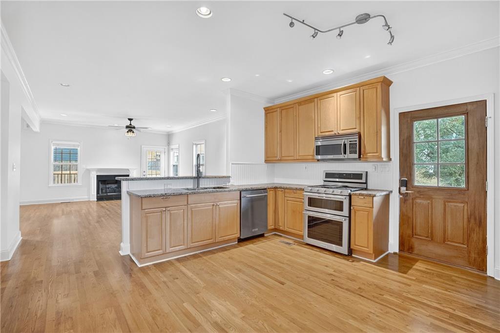 850 Harold Avenue SE