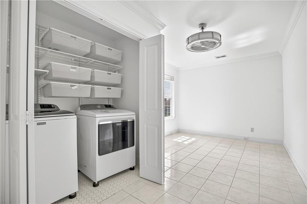 850 Harold Avenue SE