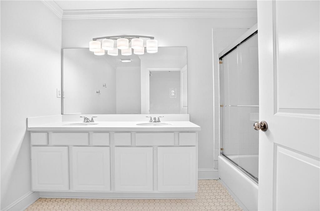 850 Harold Avenue SE