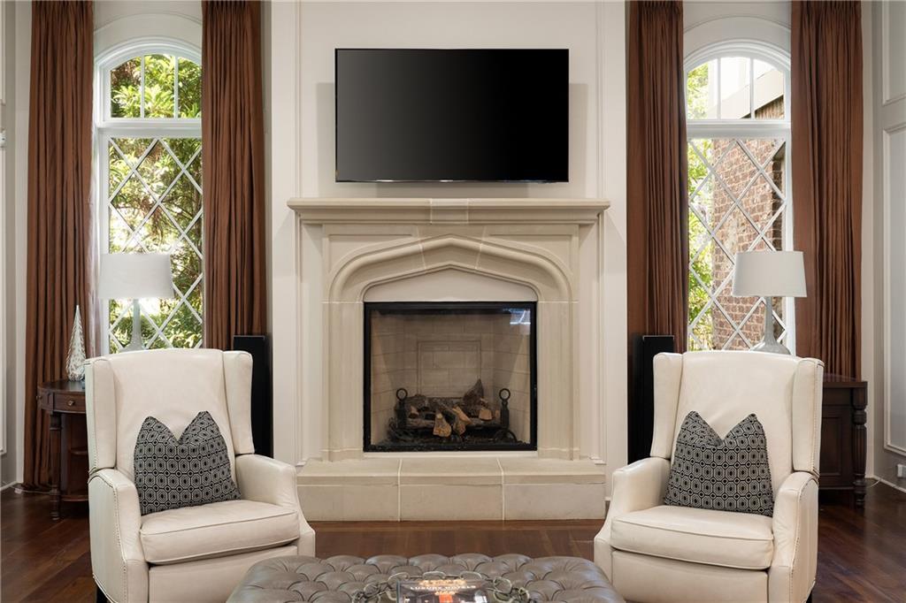 4136 N Stratford Road NE